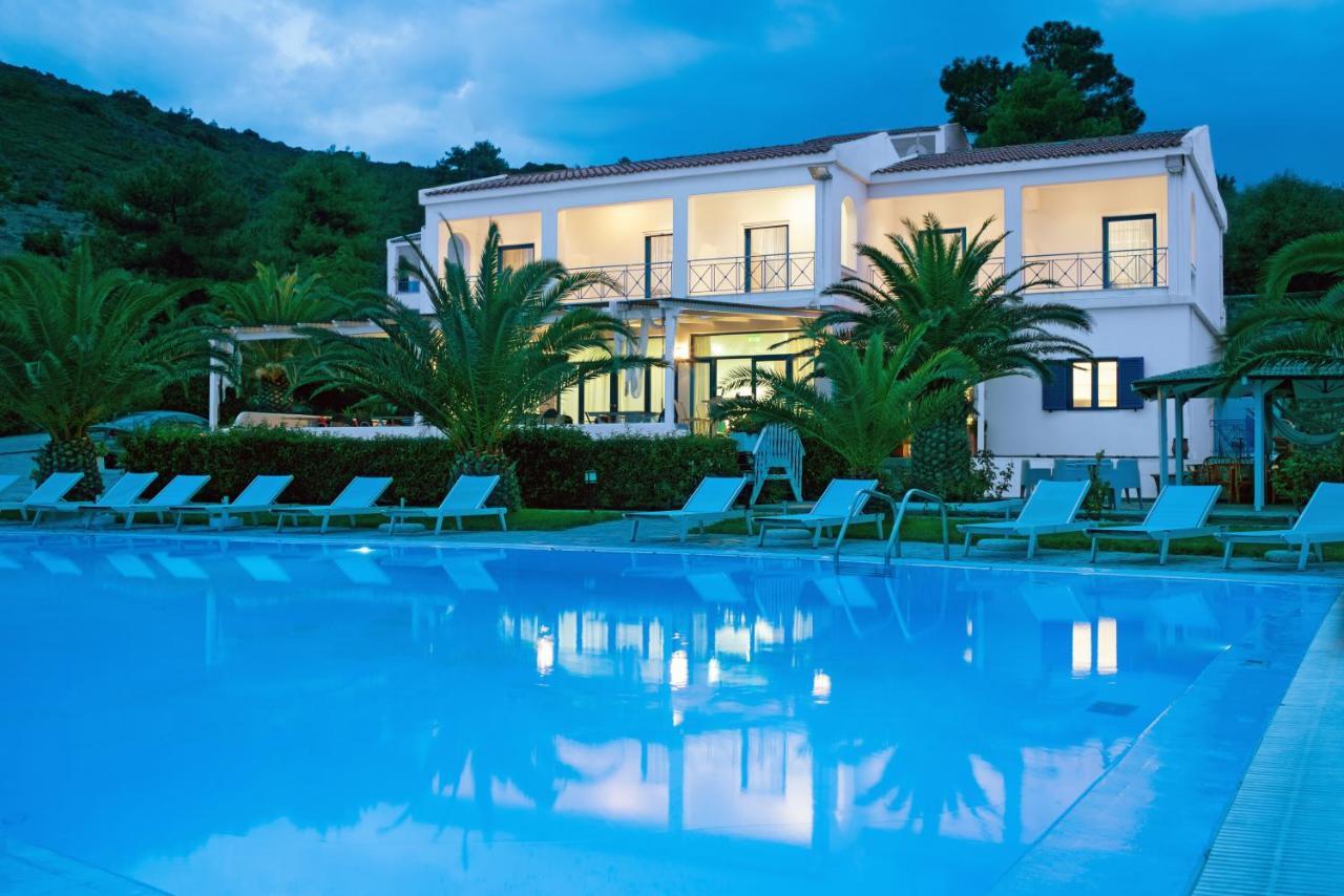 Karras Star Hotel Evdhilos Bagian luar foto