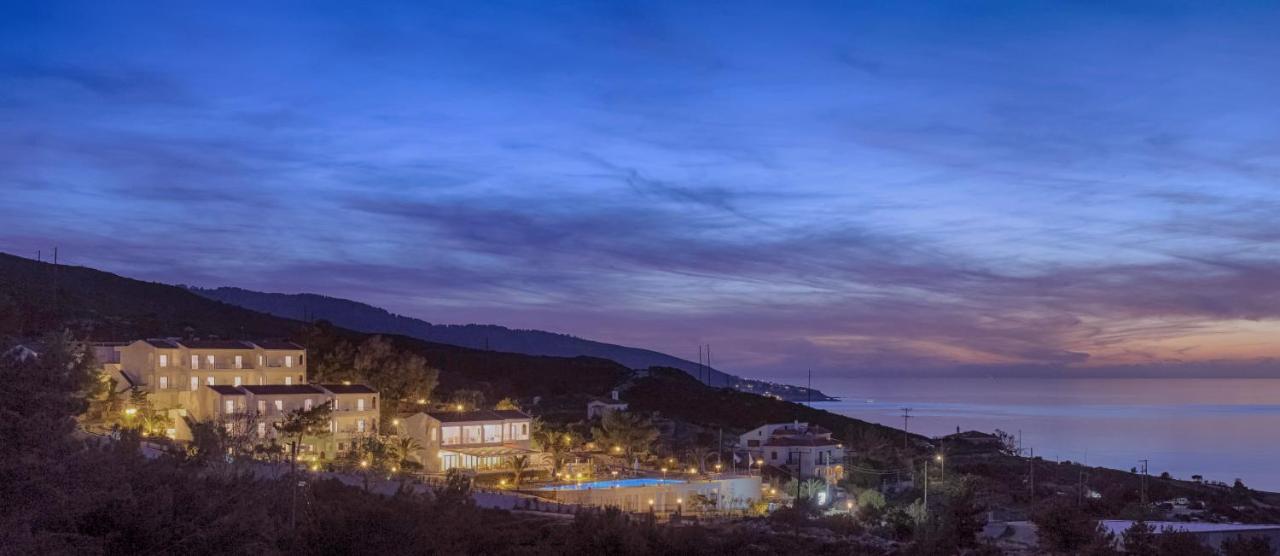 Karras Star Hotel Evdhilos Bagian luar foto